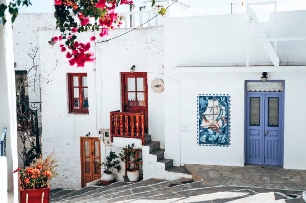 Milos - quiet Greek islands / Cyclades island hopping - Kykladen Inselhopping