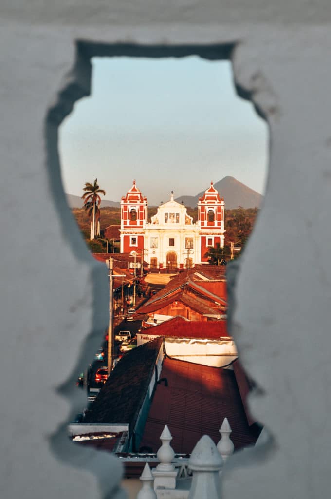 Visiting Leon is a must when backpacking in Nicaragua / Leon steckt voller Sehenswürdigkeiten in Nicaragua