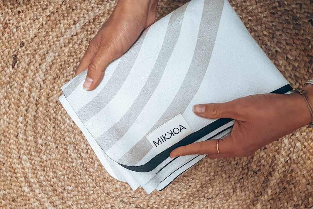 Mikkoa foldable travel yoga mat review